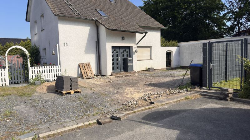 Vorher: Neubau einer Einfahrt in Unna
